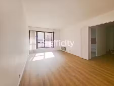vente appartement 2 pièces 53 m² à enghien-les-bains (95880)  260 000 €