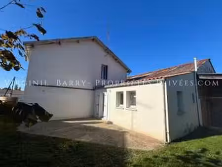 vente maison à bords (17430) : à vendre / 163m² bords