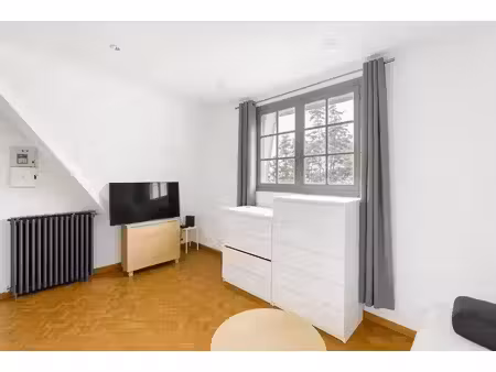 deux pièces sous les toits