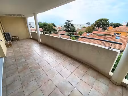 t3 70 m2 terrasse ascenseur pkg - immeuble de standing la mi