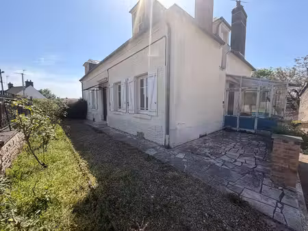 belle maison ancienne à guérigny