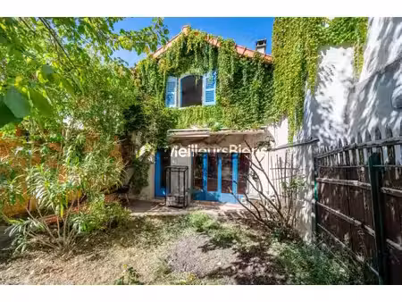 maison de charme avec jardin sud  3 chambres  3 parkings!