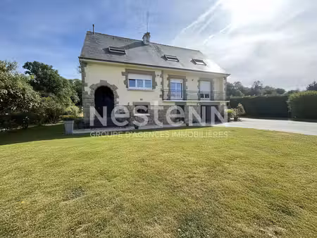 maison à vendre monterblanc - 196 m² - 5 chambres - sous-sol - 2800 m² de terrain.