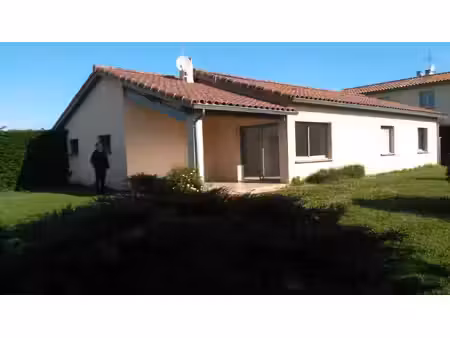 castelnau d’estretefonds - villa t5 de 112 m2 de plain pied