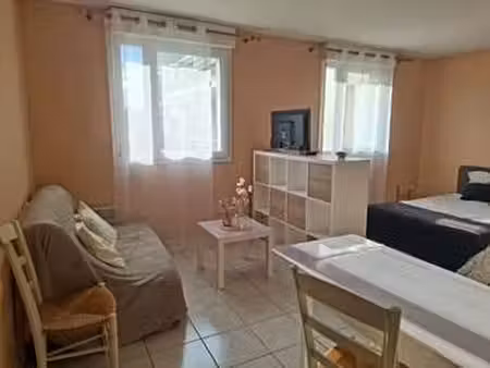 location appartement t1 meublé à tours (37000) : à louer t1 meublé / 31m² tours