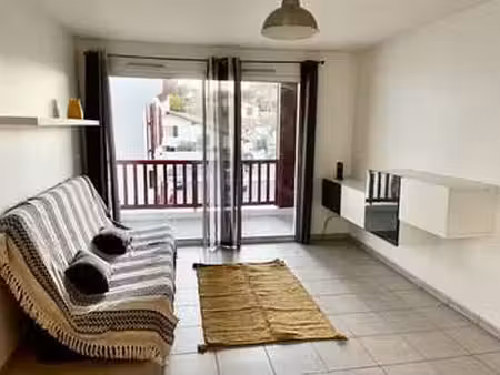 location appartement t1 meublé à anglet (64600) : à louer t1 meublé / 33m² anglet