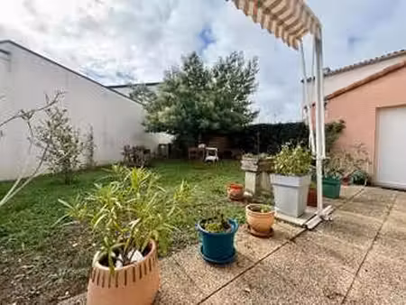 location maison à rezé (44400) : à louer / 88m² rezé