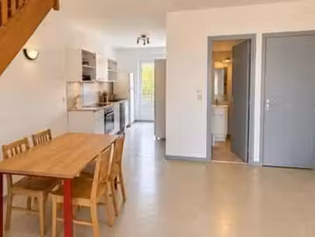 location appartement 4 pièces meublé à saint-nazaire (44600) : à louer 4 pièces meublé / 6