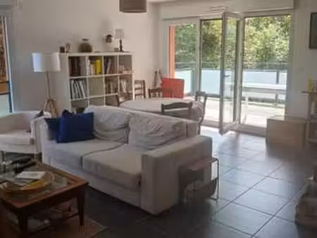 location appartement 4 pièces à sainte-luce-sur-loire (44980) : à louer 4 pièces / 85m² sa