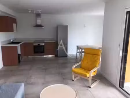 location appartement 3 pièces meublé à tiercé (49125) : à louer 3 pièces meublé / 75m² tie