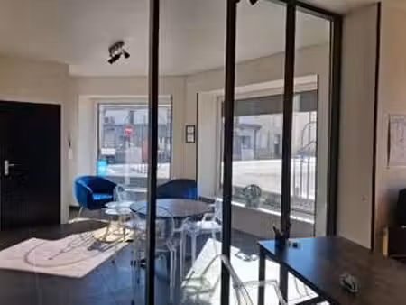 location bureaux et commerces à cholet (49300) : à louer / 110m² cholet