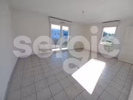 location appartement 4 pièces à bouguenais (44340) : à louer 4 pièces / 82m² bouguenais