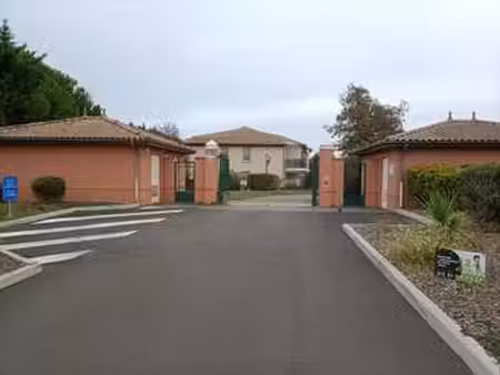 location appartement 3 pièces piscine aux sables-d'olonne (85100) : à louer 3 pièces pisci