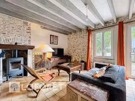 location maison aux touches (44390) : à louer / 69m² les touches