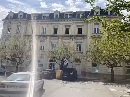 vente locaux professionnels 300 m² à tulle (19000)  nan €