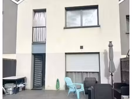 vente maison à avrillé (49240) : à vendre / 84m² avrillé