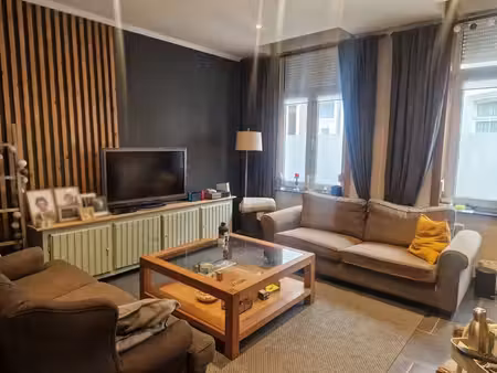 très belle maison d’habitation de +/- 200m² au centre-ville