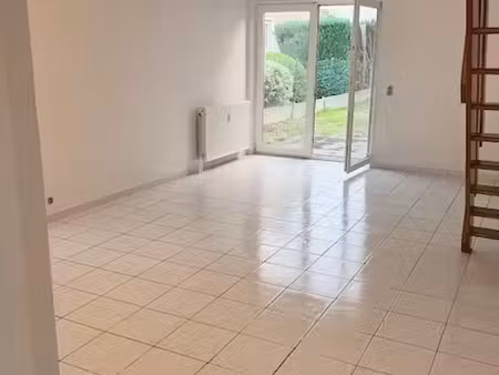 maison 2 chambres avec jardin à lincent (45)