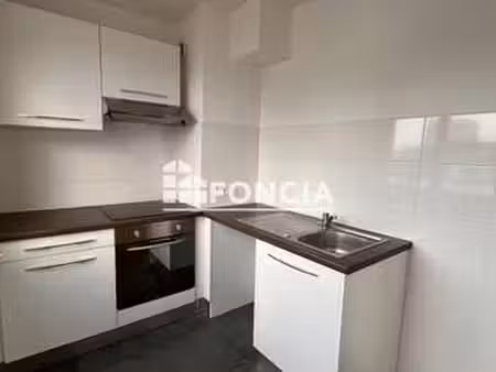 location appartement 2 pièces à lorient (56100) : à louer 2 pièces / 36m² lorient