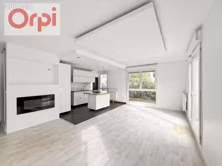 appartement 4 pièces 81 m²