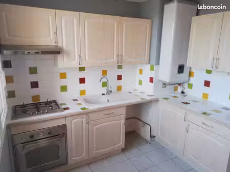 appartement 3 pièces 70m2 avec balcon