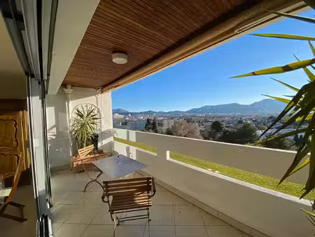 grand studio meuble avec terrasse les jardins de thalassa 13008