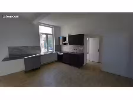 t4 au calme propre 100 m² 600 charges avec chauffage et eau