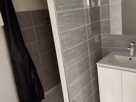 f2 très bien placé