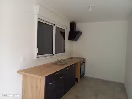 maison à louer - la bazoge - 800 euros