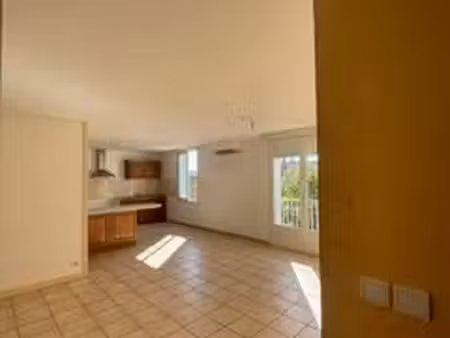 location appartement 4 pièces 85m2