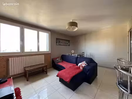 ? à louer – bel appartement t2 lumineux de 49 m² à issoire – 550 charges comprises