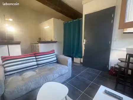 appartement de 25 m2 ancien rénover