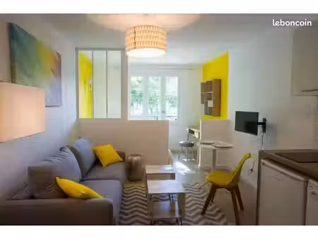 studio 1 pièce 23 m²