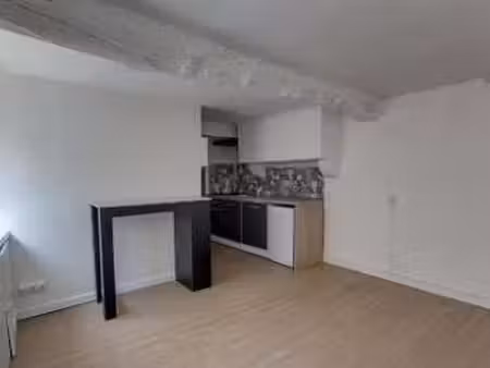 location appartement t1 à saint-brieuc (22000) : à louer t1 / 19m² saint-brieuc