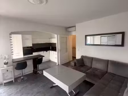 appartement 2 pièces 52 m²