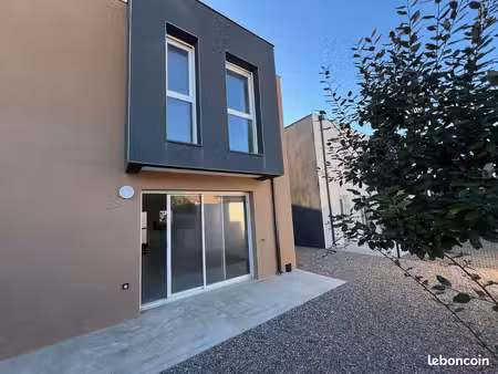 meuble  neuf  5 pièces  magnifique maison mitoyenne climatisé de 105 m² + 70 m² de jardin