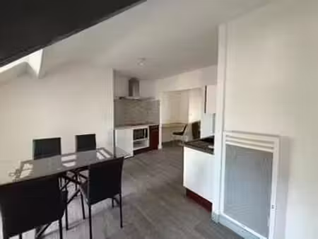 location appartement 2 pièces meublé à octeville (50100) : à louer 2 pièces meublé / 41m² 