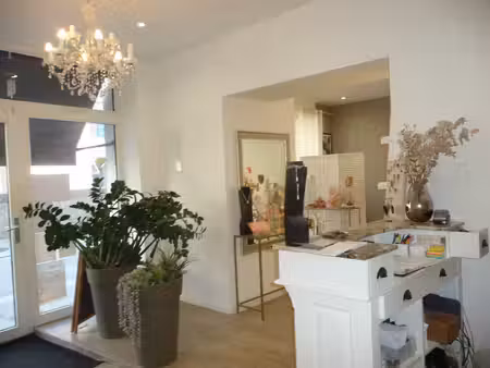 montbrison centre-ville local commercial de 70 m2 parfait