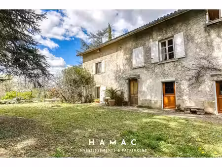 maison de luxe à vendre dans le quartier chantegrillet