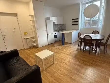 t2 meuble 210 grande rue de la guillotiere