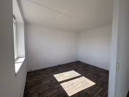 appartement de 3 pièces  compact  avec balcon
