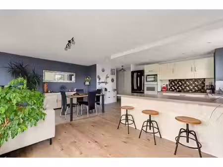 lalande - appartement t4 avec terrasse
