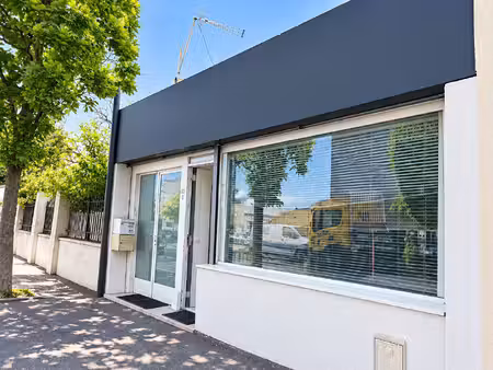 local commercial de 22m² à louer