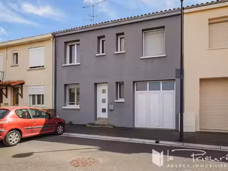 à albi  maison 3 chambres avec jardin au calme et proche des commerces