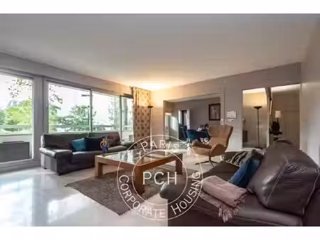appartement de luxe à vendre dans le quartier ile de la jatte-parc d'orléans