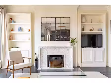 appartement d'architecte mêlant matières nobles et vues dégagées.