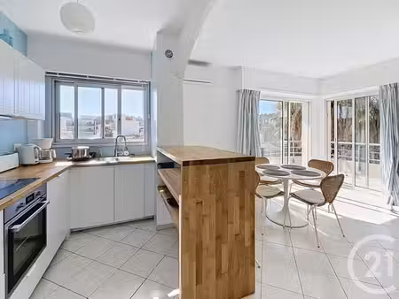 appartement t3 à vendre - 3 pièces - 66 88 m2 - cavalaire sur mer - 83 - provence-alpes-co