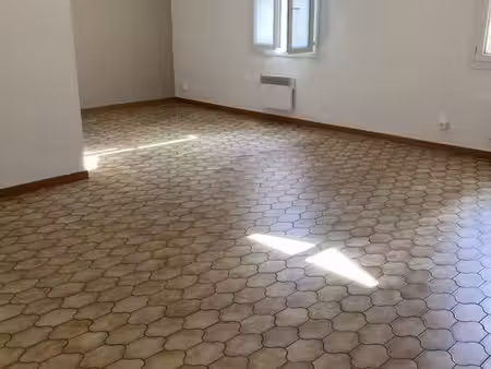 appartement 3 pièces 81 m²
