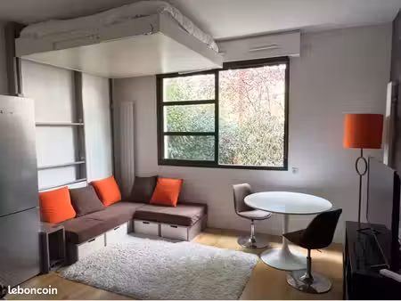 levallois-perret – superbe studio meublé 30 m² « prêt à vivre » (belle hauteur sous plafon