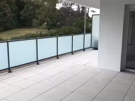 villenave d'ornon : t3 avec terrasse
